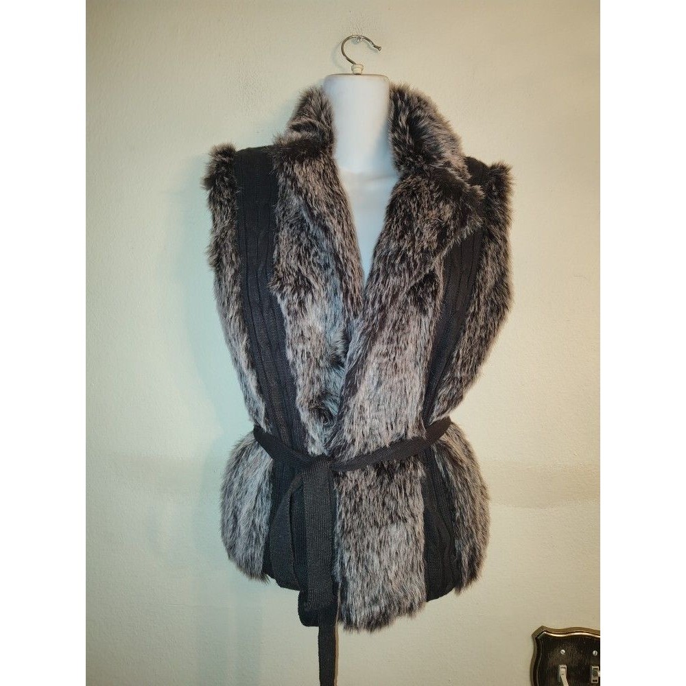 Women's XOXO 100% Acrylic Faux Fur Belted Brown Sweater Vest Size Large